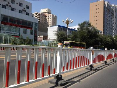 城市守護者 市政護欄的職能與價值解讀